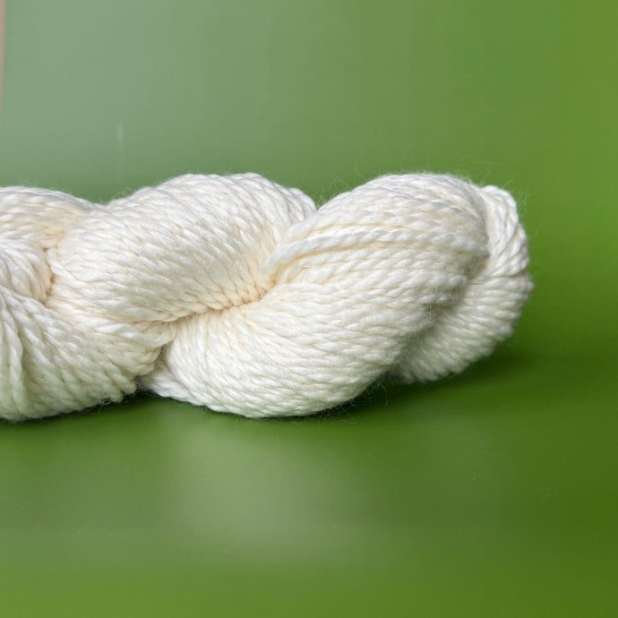 Elitespun Essentials 80/20 Merino Wool/Nylon Superwash Yarn (Bulky)