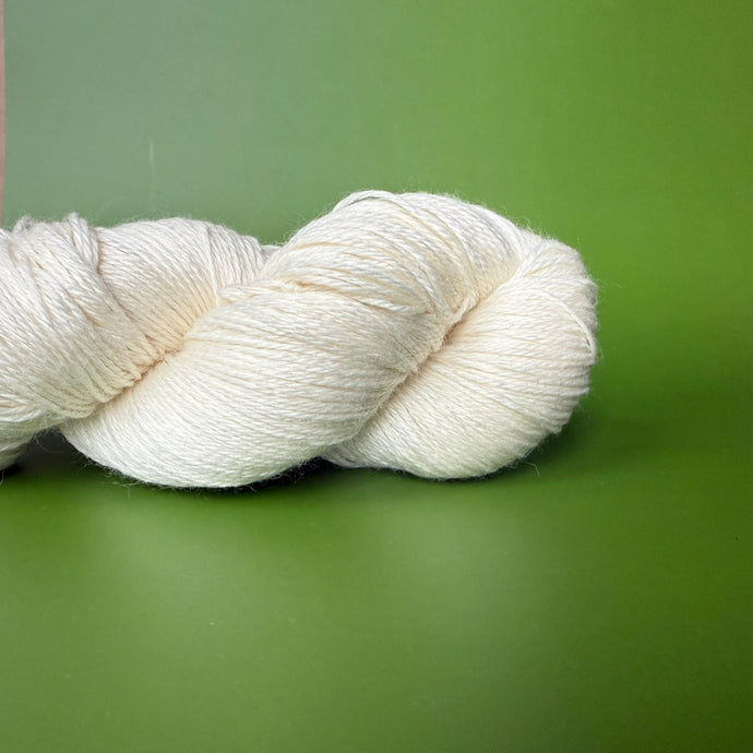 Elitespun Essentials 70/20/10 Merino Wool/Bamboo/Nylon Superwash Yarn (Fingering)