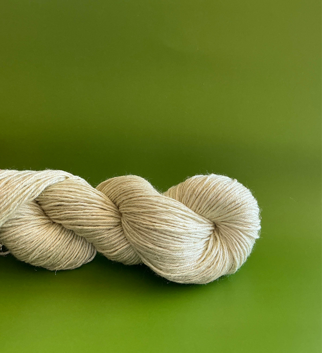 Elitespun Essentials 84/16 Merino Wool/Sparkling Stellina Gold Superwash Yarn (Worsted)