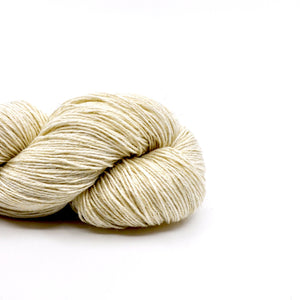 Elitespun Essentials 84/16 Merino Wool/Sparkling Stellina Gold Superwash Yarn (Fingering) - Cone