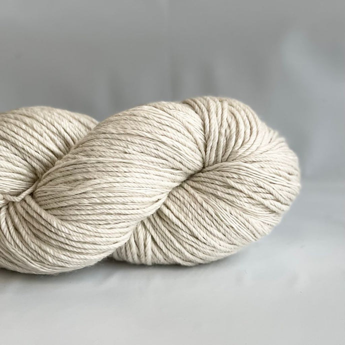 Merino Wool/Cashmere/Nylon 80/10/10 Superwash Yarn - Undyed (Worsted)