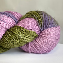 Load image into Gallery viewer, 100% Eco Processed Organic Merino Wool- Hand-Dyed (Worsted)